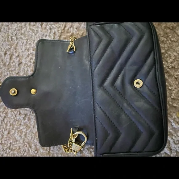 Vintage Gucci Purse - Picture 4 of 12